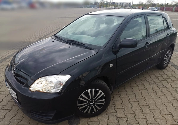 Toyota Corolla cena 15000 przebieg: 137500, rok produkcji 2005 z Warszawa małe 466